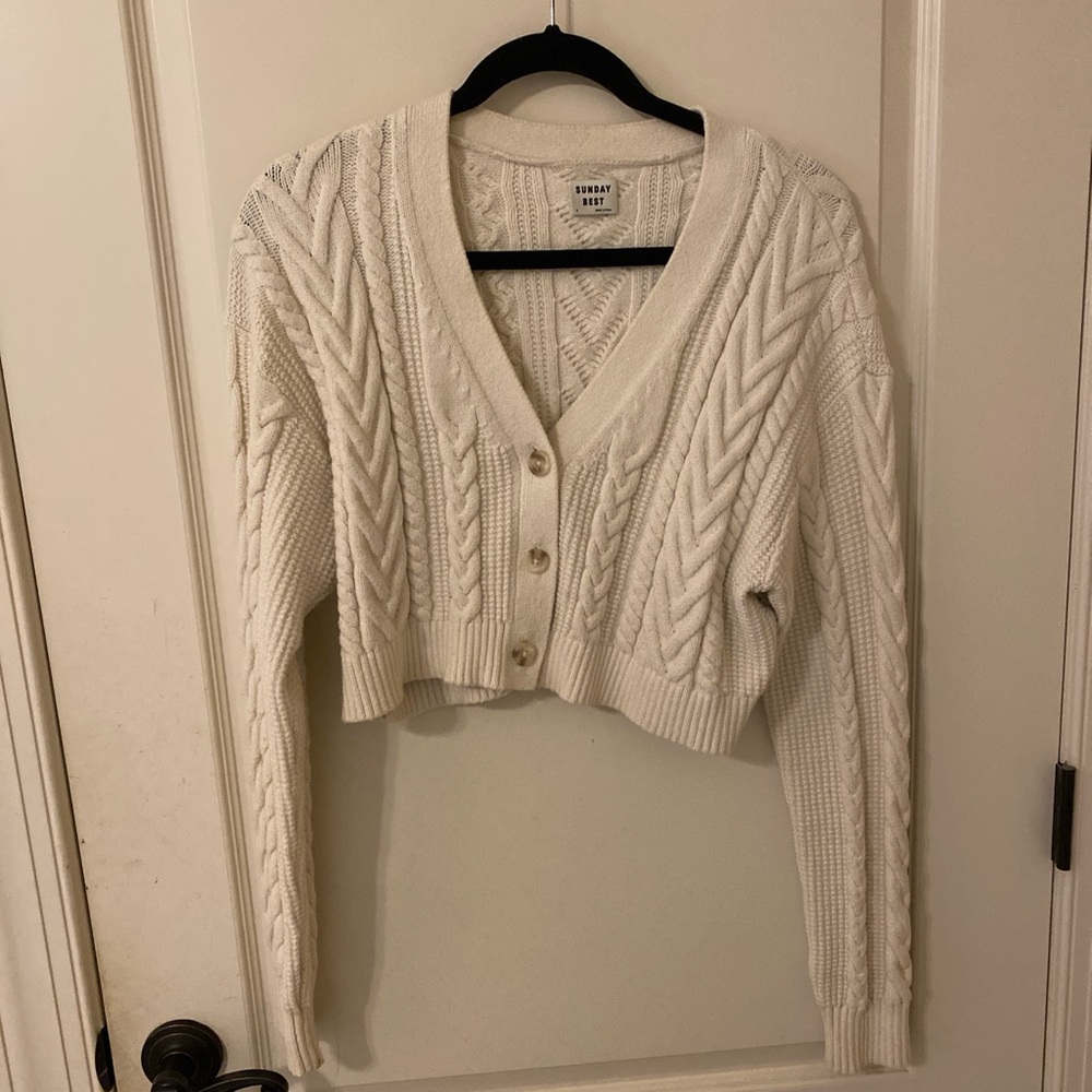 Aritzia Cream Cropped Cable Knit Cardigan